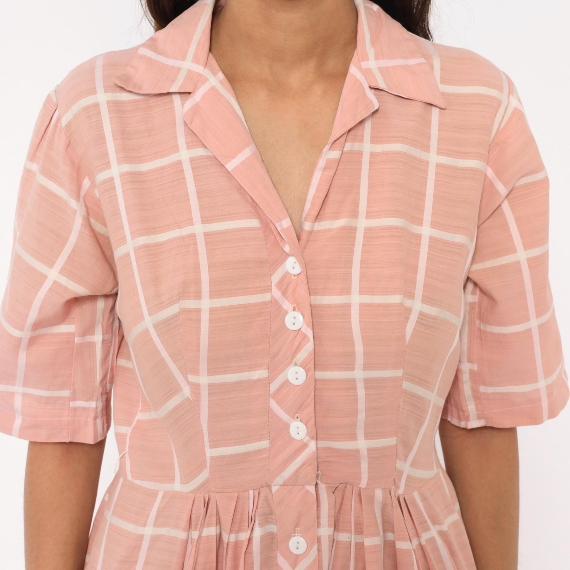 1960s Pink Cream Windowpane Shirtdress Cotton Button Front Pleated Large L