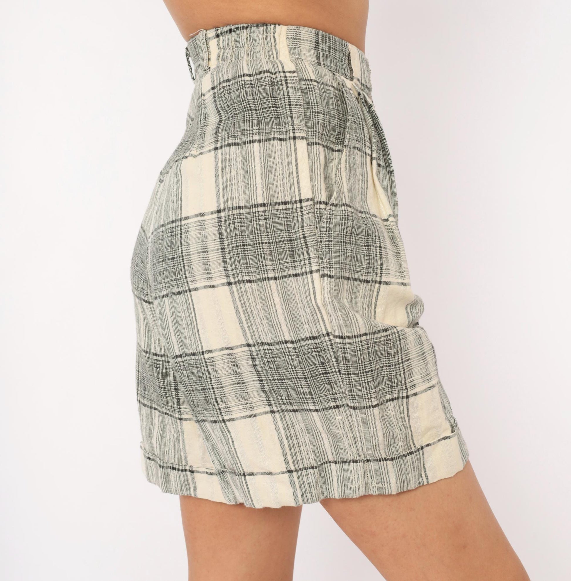 80s Fundamental Things Plaid Linen Bermuda Shorts Black Cream High Waist Pleated Extra Small