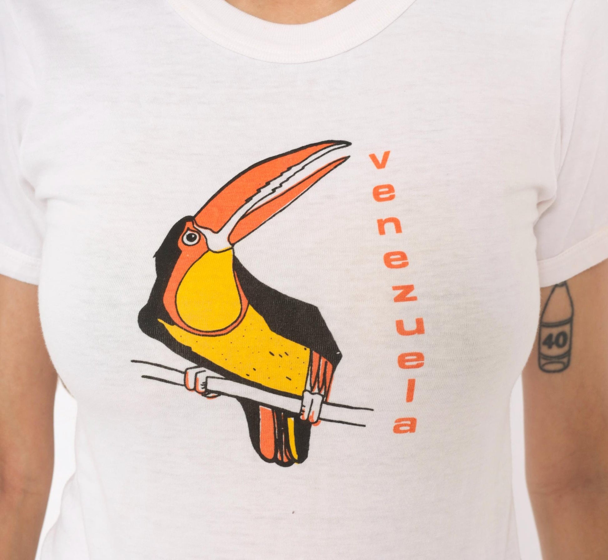 2000s Venezuela Toucan Graphic Baby Tee White Cotton Extra Small XS