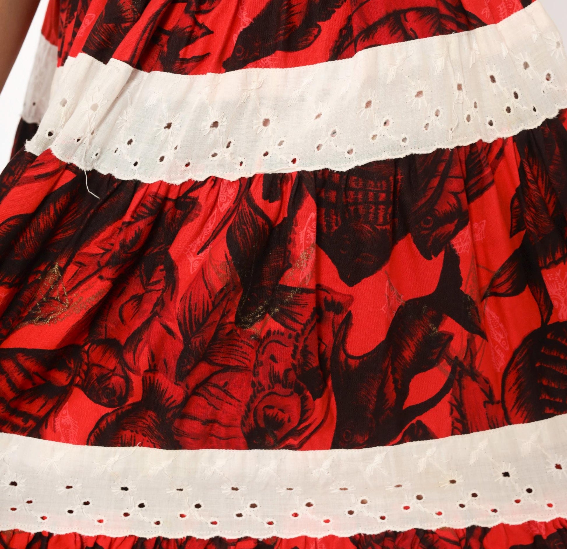 60s Fish Print Circle Skirt Red Black Eyelet Lace Cotton Extra Small
