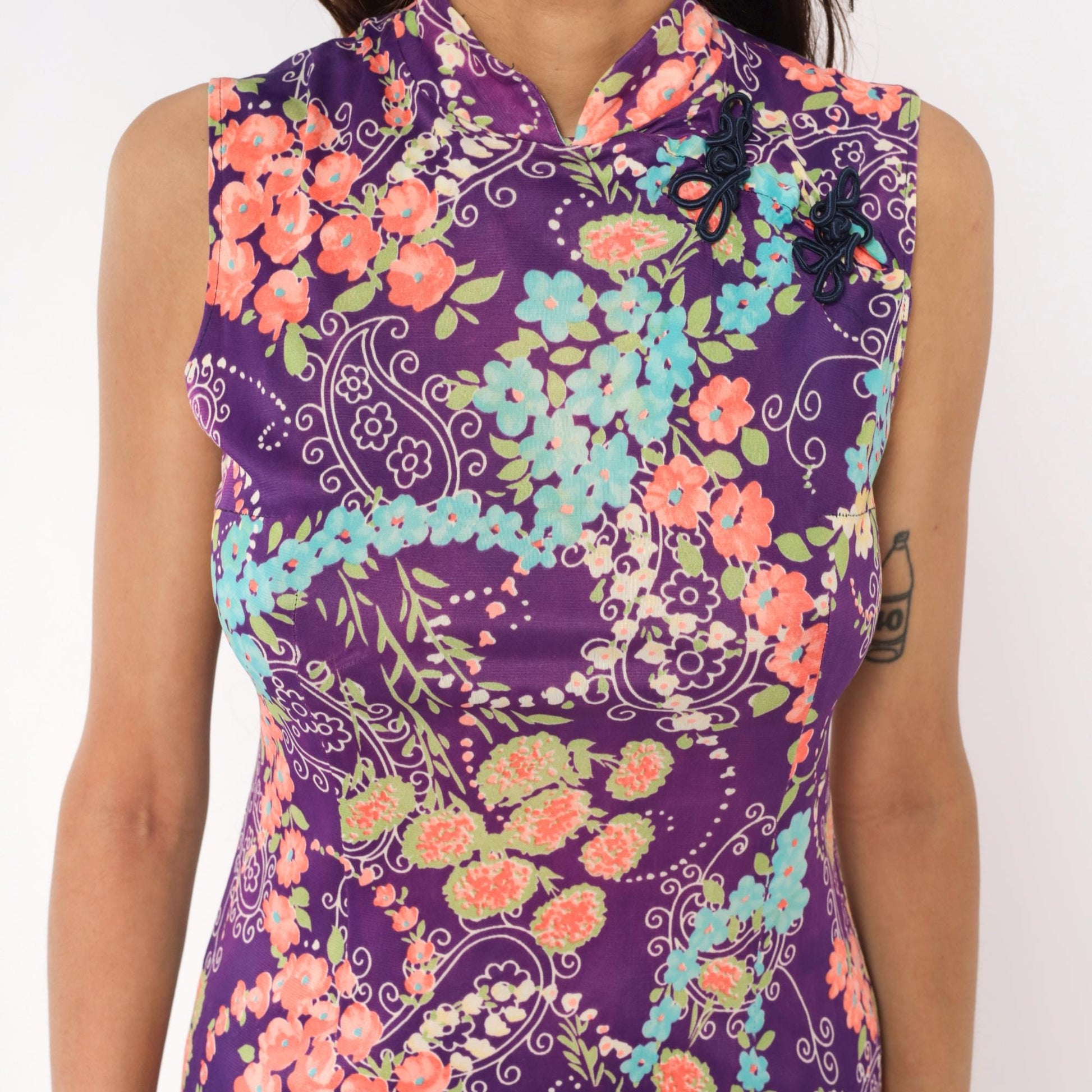 70s Purple Floral Cheongsam Mini Dress Mandarin Collar Frog Closure XS