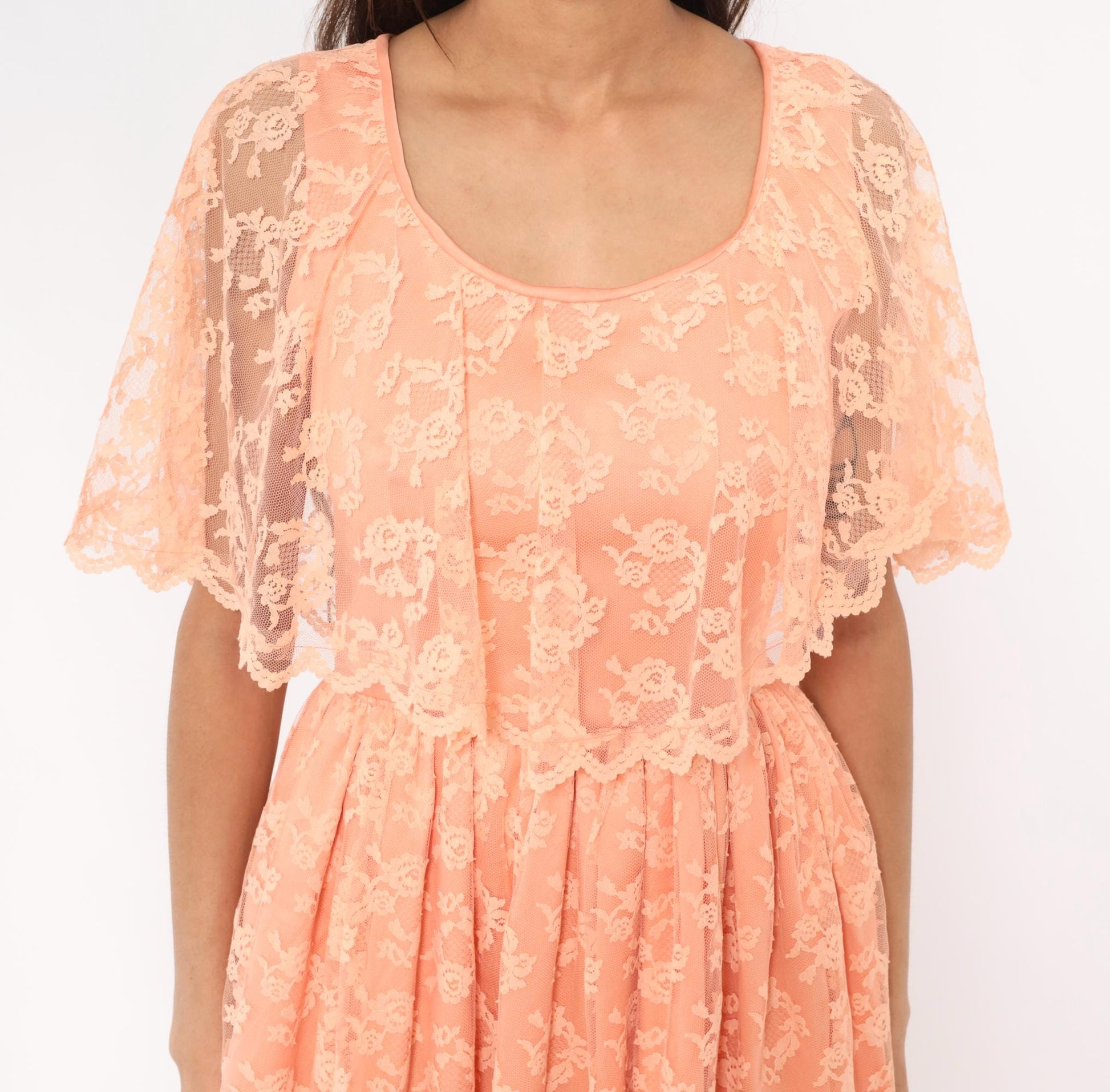 70s Peach Lace Maxi Dress Flutter Cape Sleeve Floral Overlay Small