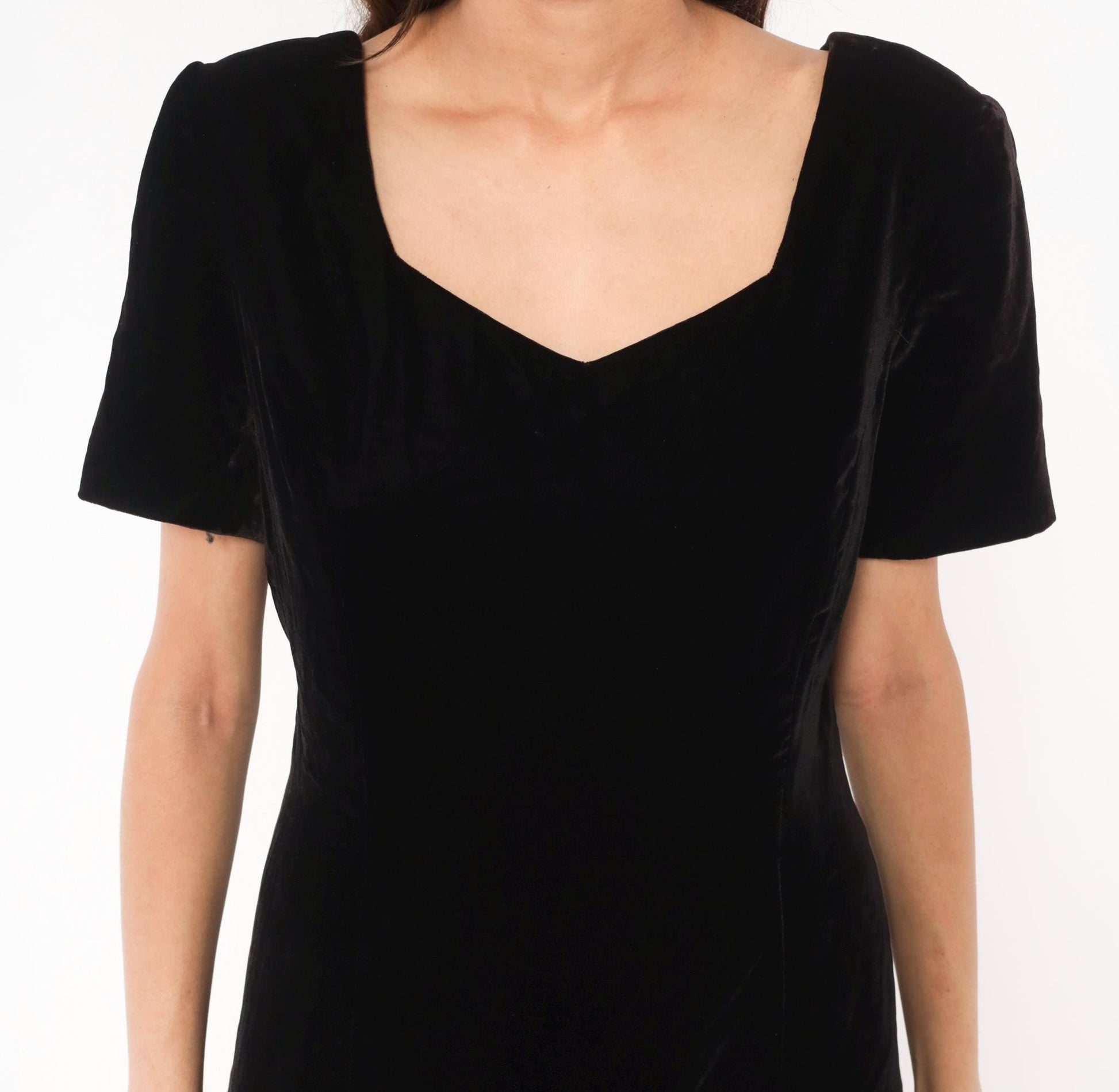 90s Maggy London Black Velvet Cocktail Dress Sweetheart Neckline Medium M