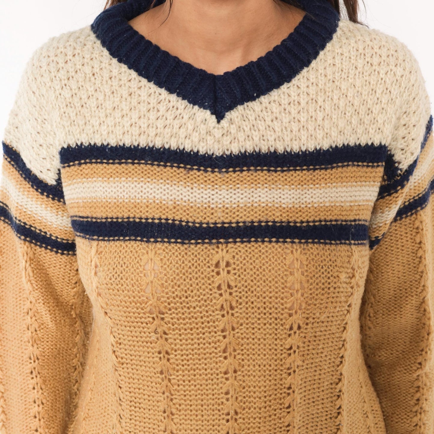 70s Fully Fashioned Cable Knit V-Neck Sweater Tan Navy Cream Striped Small