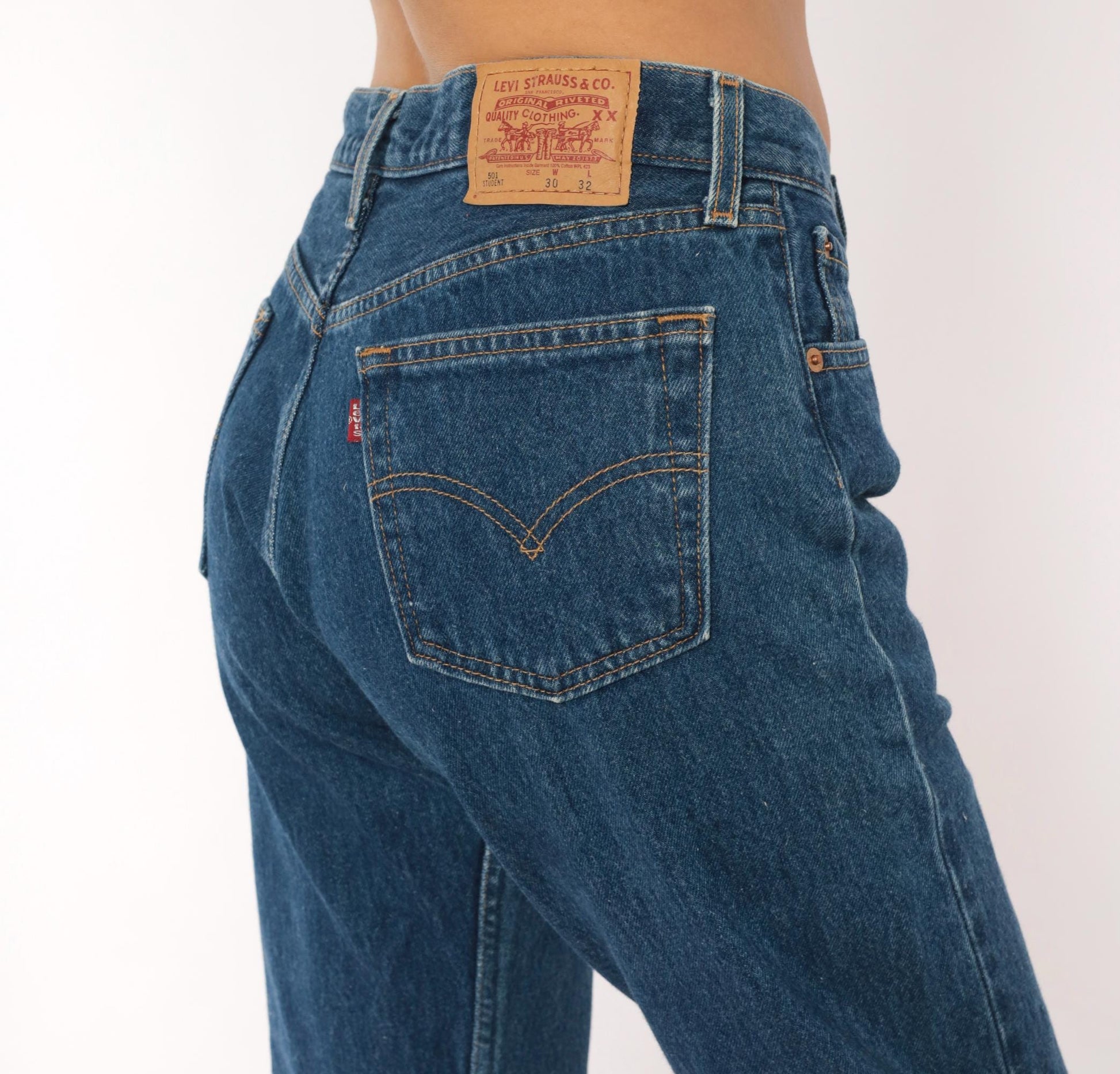 Levi's 501 Student Jeans 2000s Medium Indigo Straight Leg Button Fly 30x32