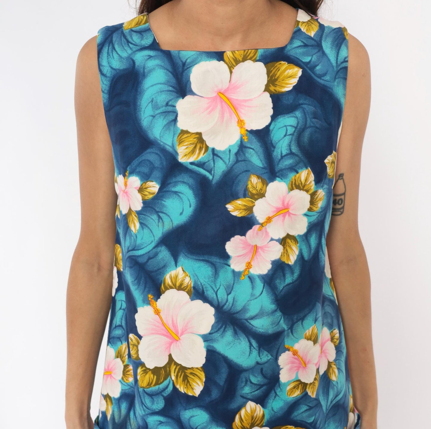 80s Hawaiian Hibiscus Shift Dress Navy Teal Pink Floral Cotton Medium