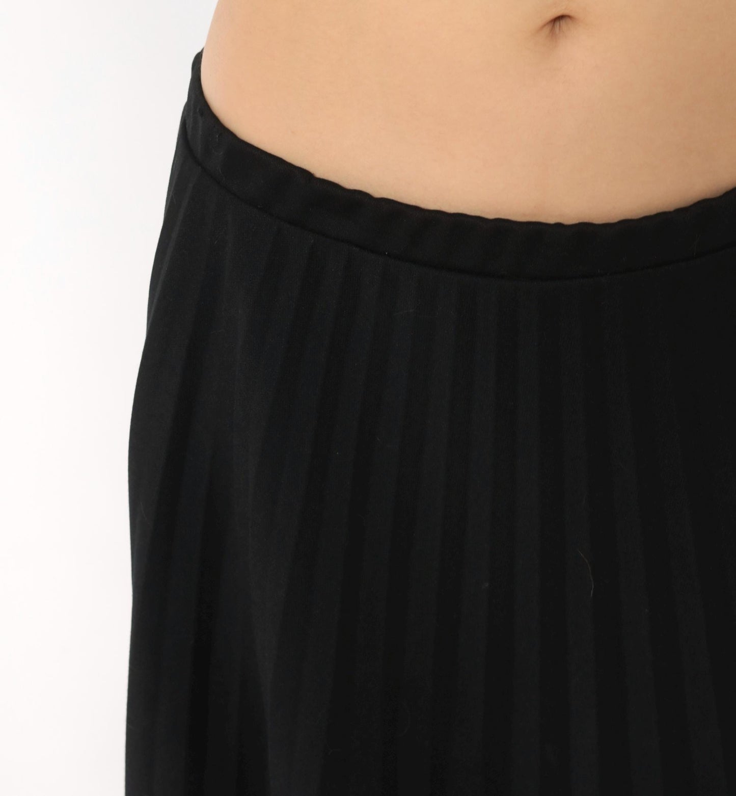 70s Sarah K Black Pleated Midi Skirt Accordion Knife Pleat Elastic Waist Medium Large