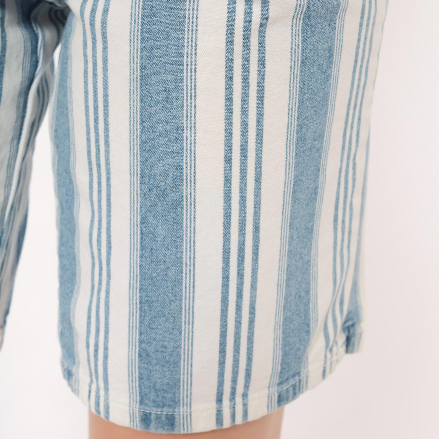 90s Mixed Blues Striped Denim Shorts High Waist Bermuda Blue White Cotton XS