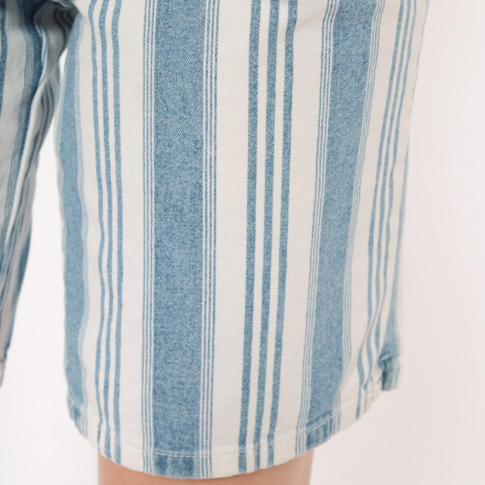 90s Mixed Blues Striped Denim Shorts High Waist Bermuda Blue White Cotton XS