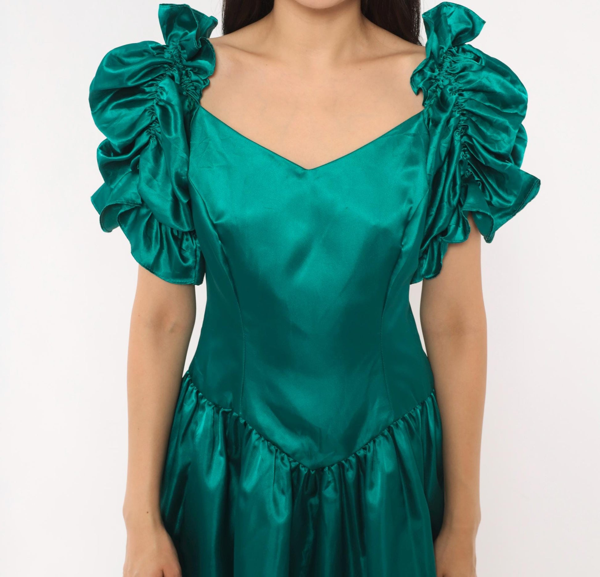 80s Teal Satin Gown Sweetheart Neckline Puff Sleeve Drop Waist Small