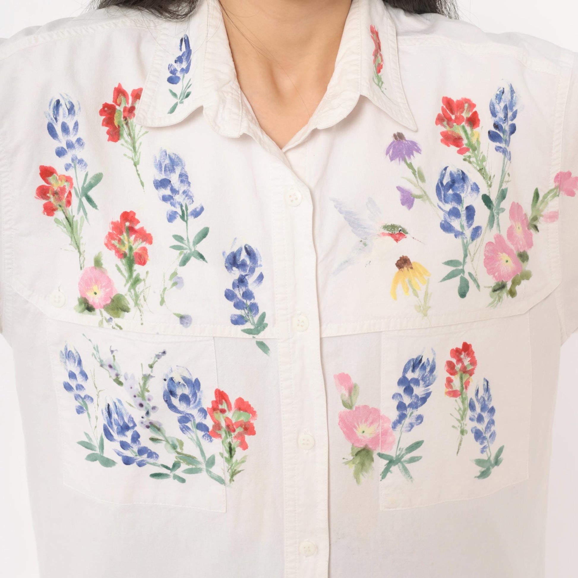 90s Ol' Paint Hand-Painted Wildflower Hummingbird White Cotton Button-Up Medium