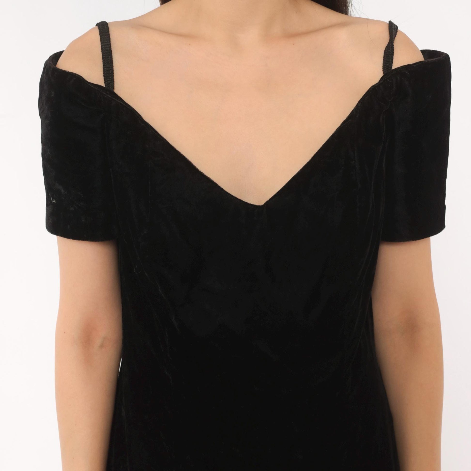 90s Black Velvet Off-Shoulder Dress V-Neck Spaghetti Strap Knee Length Medium M