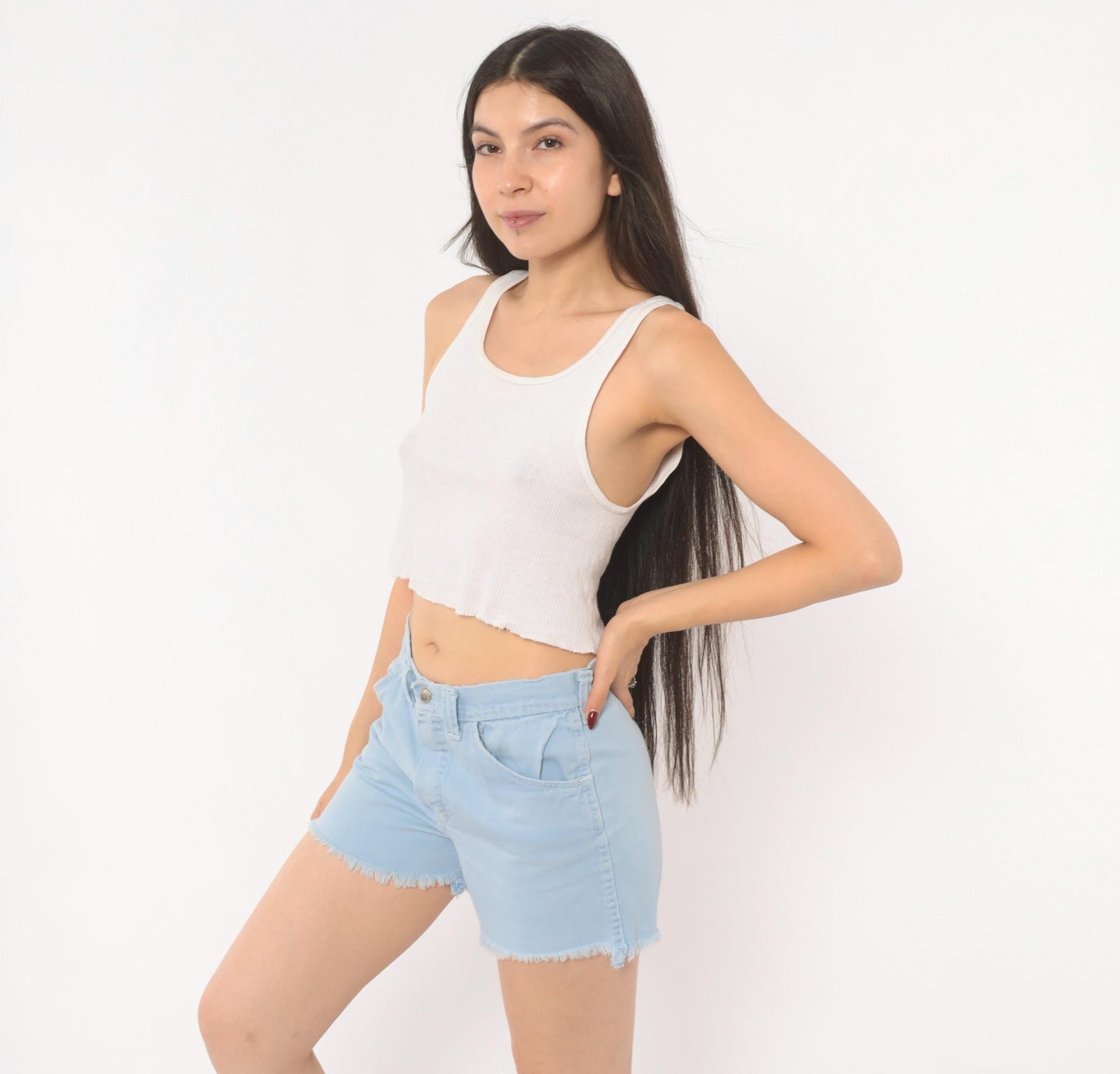 70s Light Blue Denim Cut-Off Shorts Raw Hem Low Rise Medium M