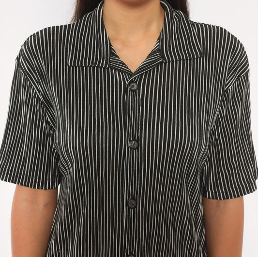 Y2K Black Pinstripe Button Up Camp Collar Shirt White Stripe Short Sleeve Small