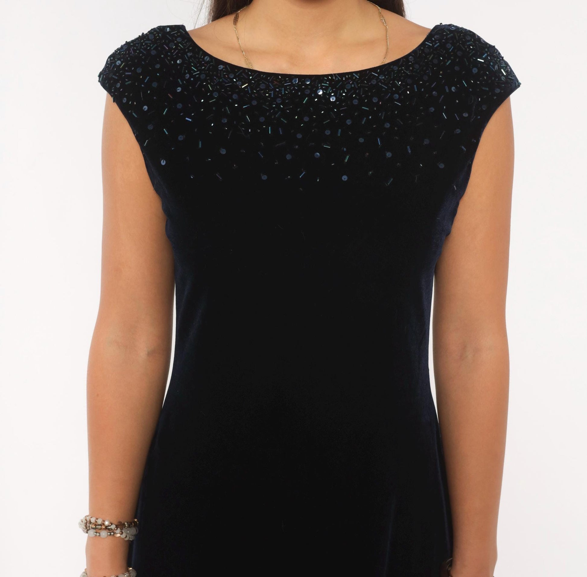 90s J. R. Nites Navy Velvet Gown Beaded Sequin Cap Sleeve Boat Neck Medium