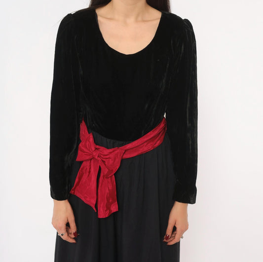 90s Petite Lanz Black Velvet Jumpsuit Burgundy Sash Puff Sleeve Small S