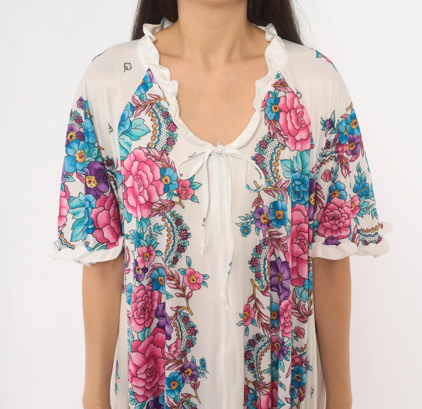 80s White Floral Maxi Housecoat Rose Print Ruffle Neckline Zip Robe Medium Large