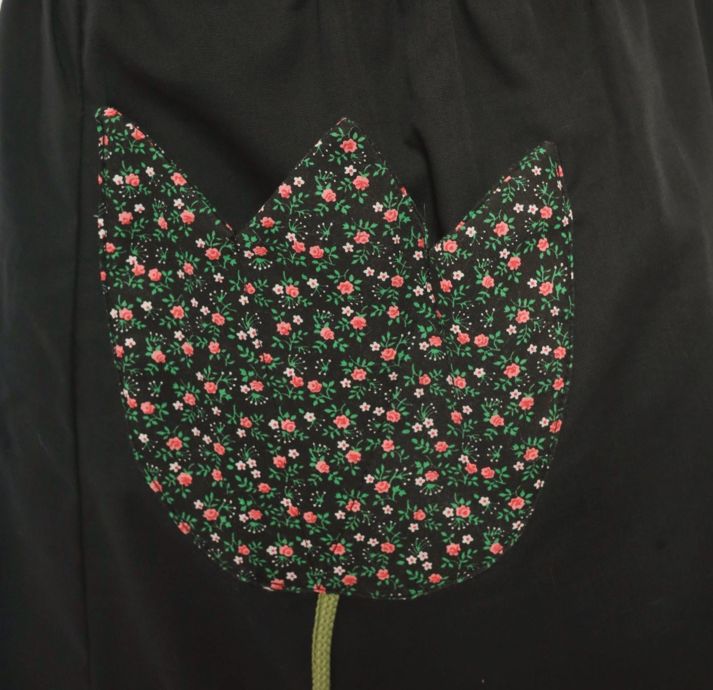70s Black Floral Midi Skirt Tulip Pocket Patchwork A-Line Small
