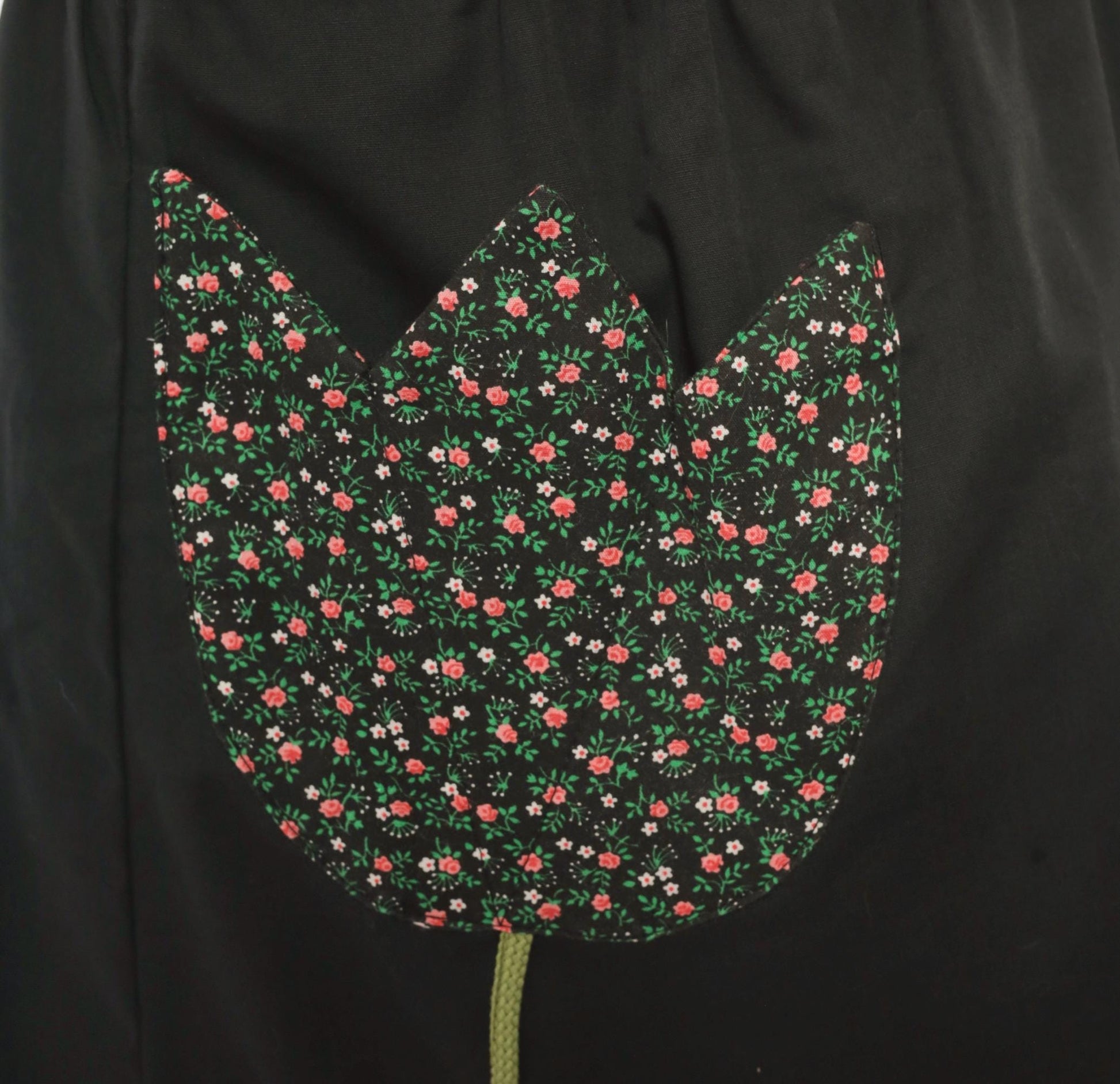 70s Black Floral Midi Skirt Tulip Pocket Patchwork A-Line Small