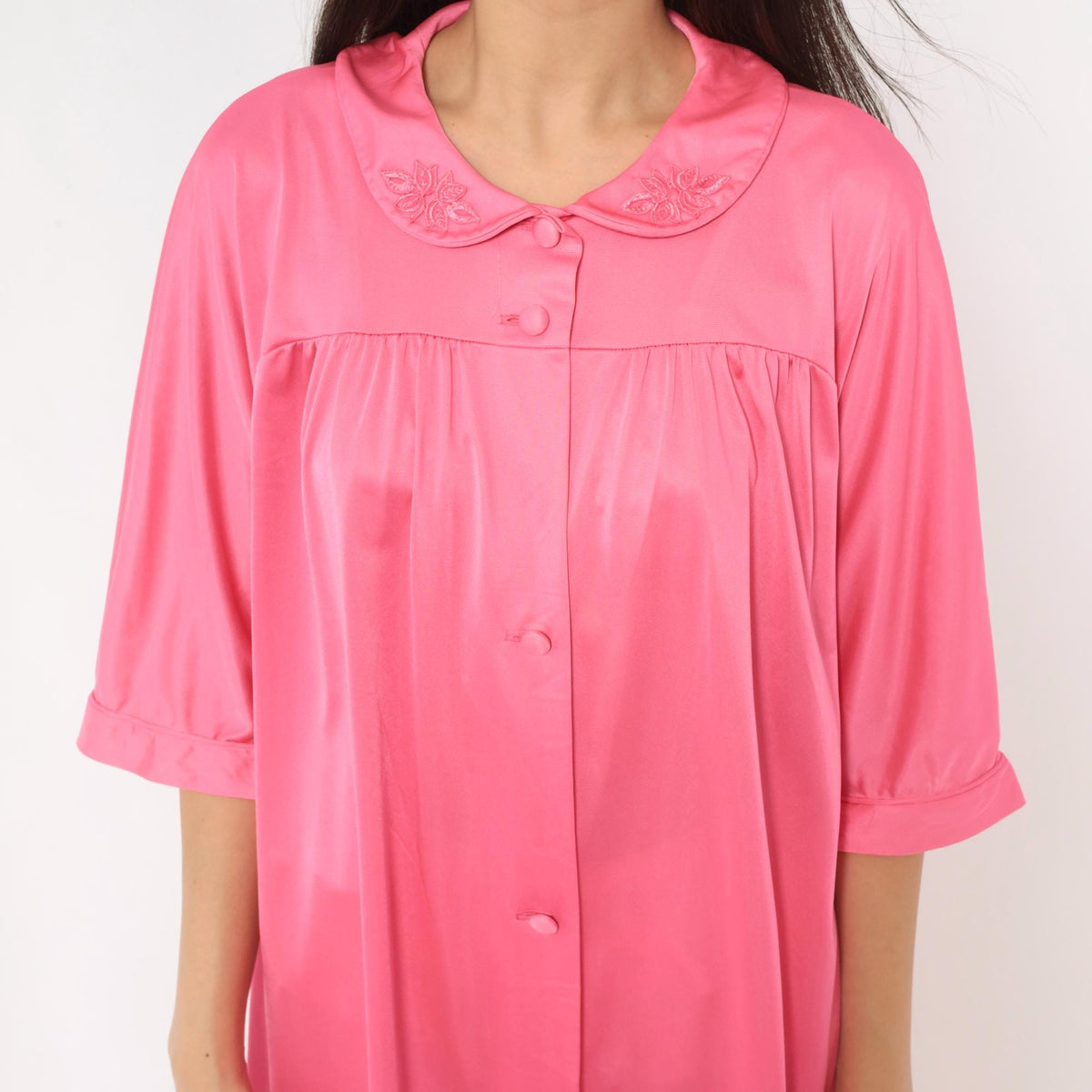 80s Lorraine Pink Satin Robe Peter Pan Collar Embroidered Floral Large