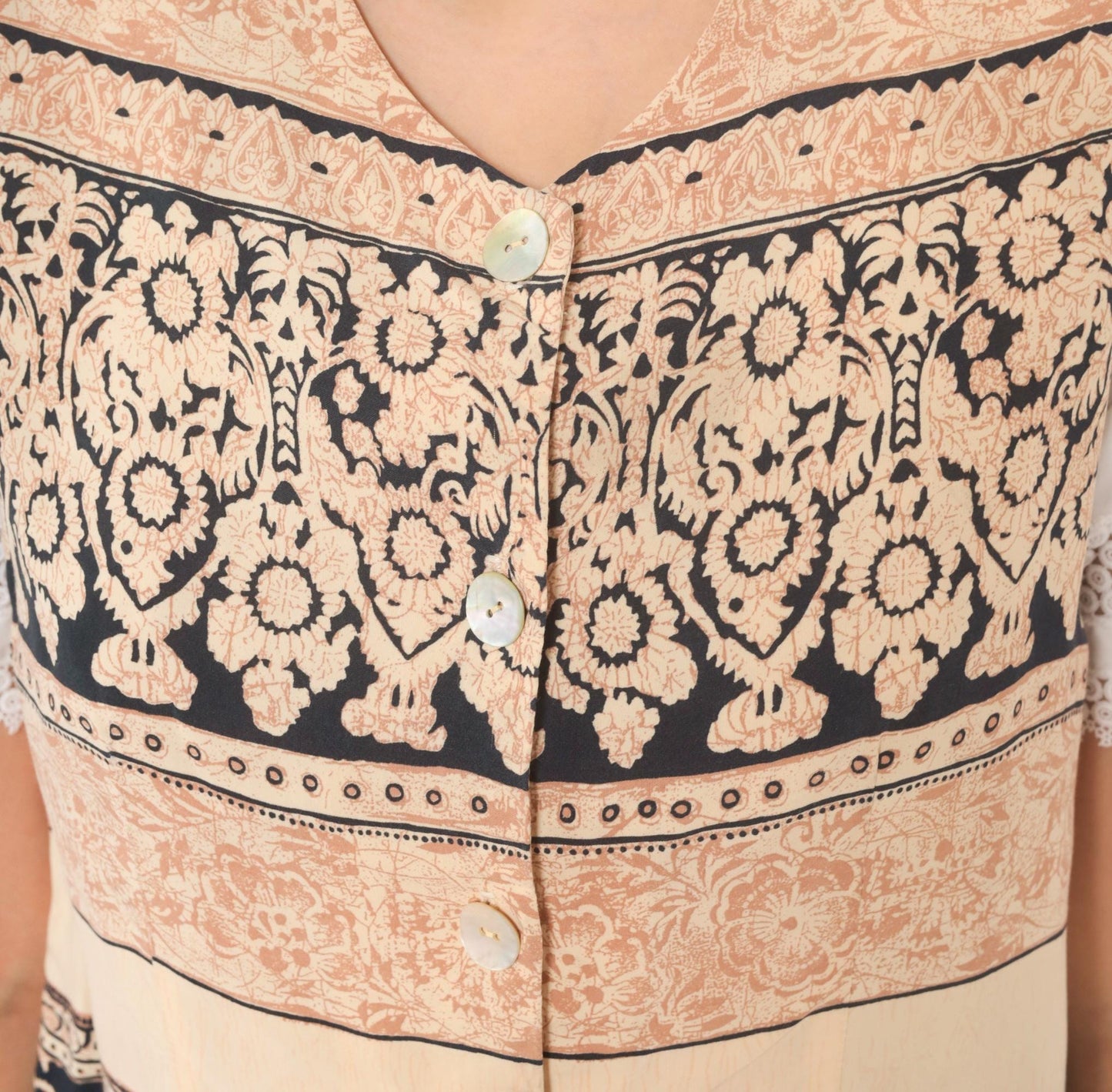 90s L'Amadei Block Print Vest Cream Navy Floral Damask Small S