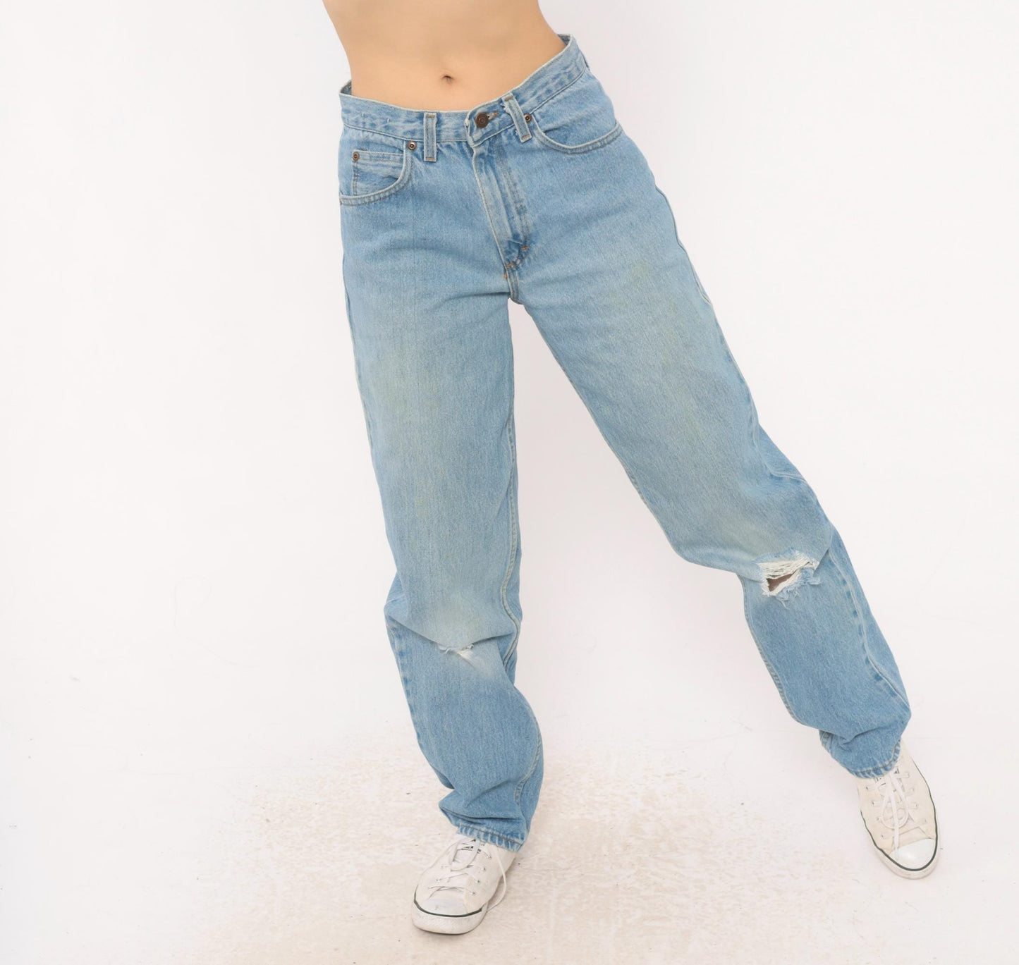 90s Light Wash Straight Leg High Rise Jeans Distressed Knee Rip Denim Small