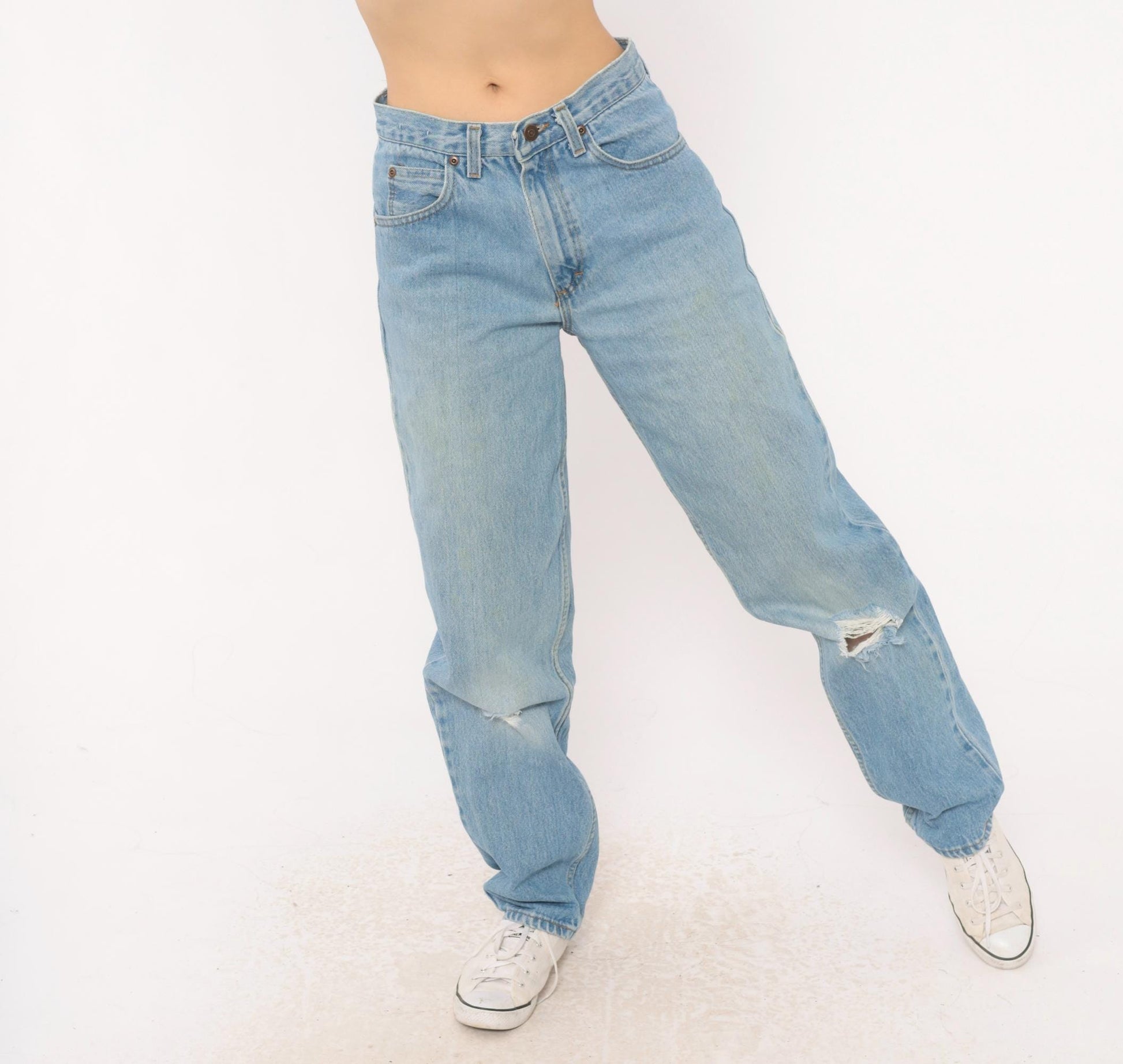 90s Light Wash Straight Leg High Rise Jeans Distressed Knee Rip Denim Small