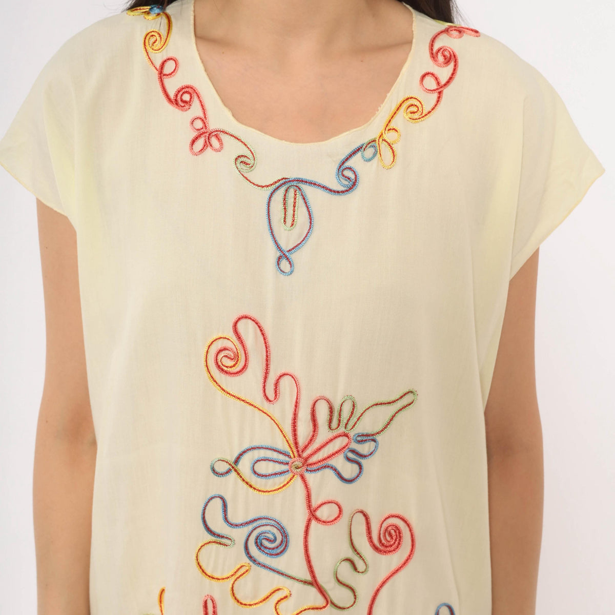 Y2K Cream Blouse Rainbow Soutache Embroidered Floral Cap Sleeve Medium M