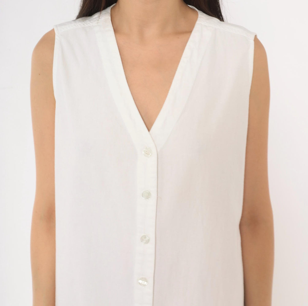 90s D.A.K. White Cotton Sleeveless Blouse V-Neck Button Front Medium