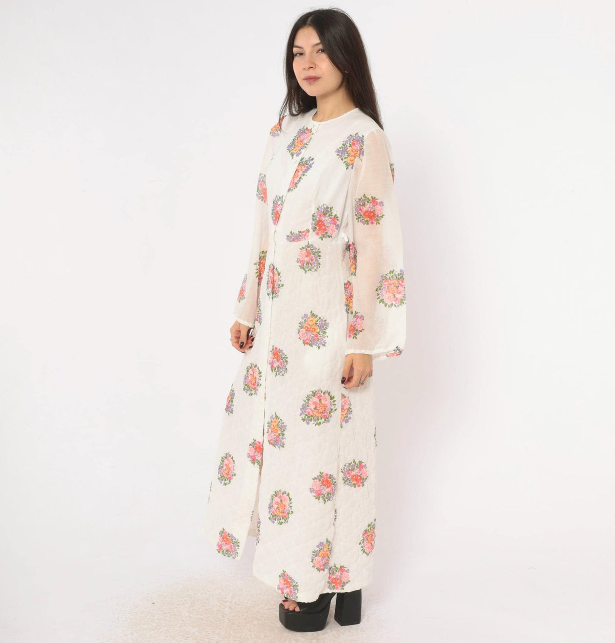 70s White Floral Quilted Maxi Dress Balloon Sleeve Button Front Small