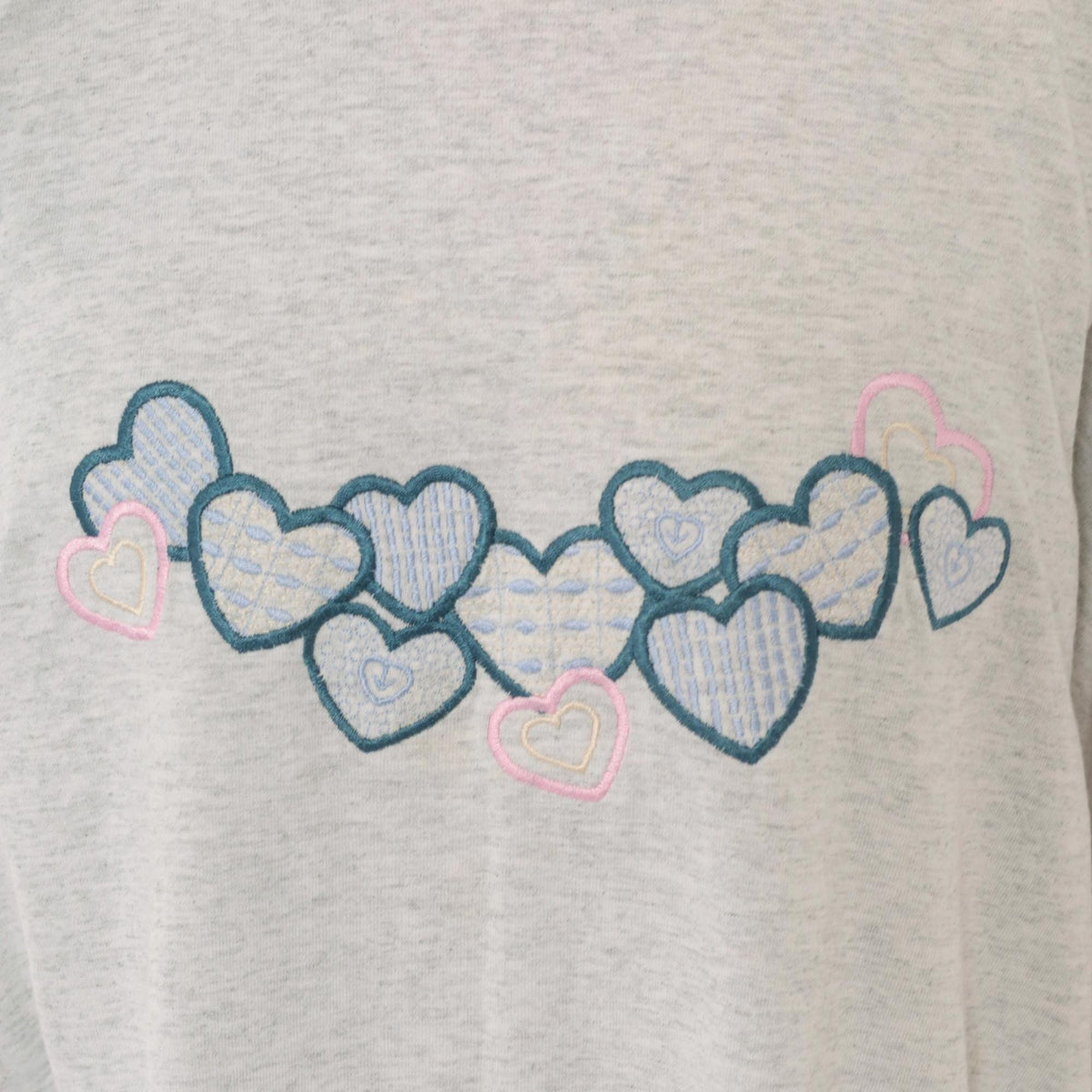 90s Fruit of the Loom Heart Embroidered T-Shirt Grey Cotton Blend Extra Large XL