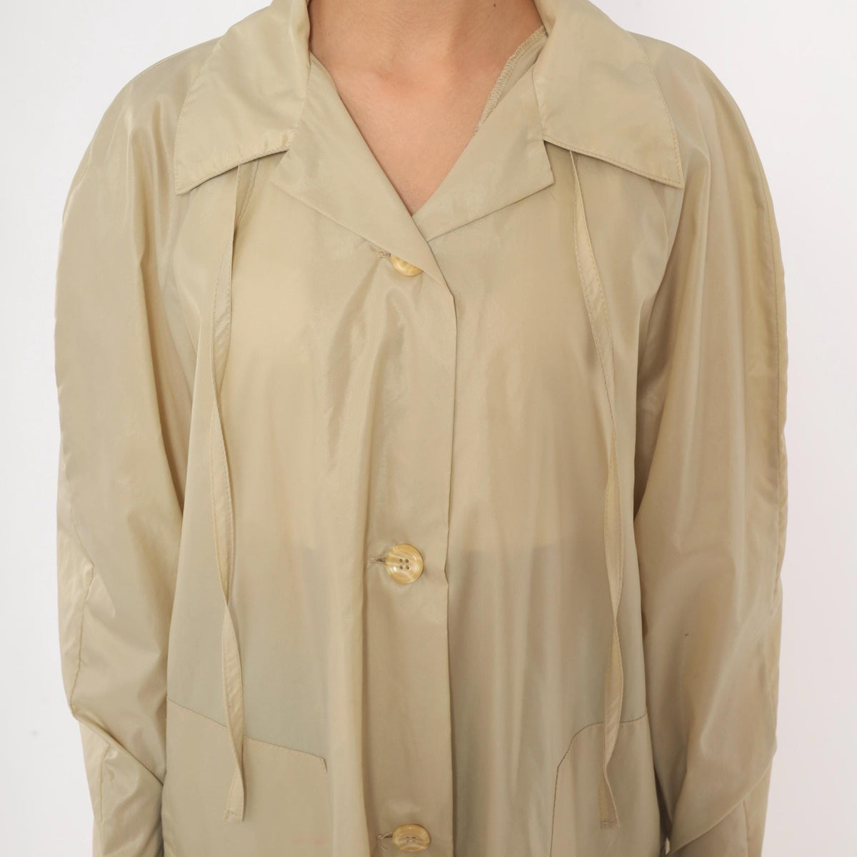 80s Aqua Sheen Cream Nylon Trench Coat Pointed Collar Midi Length Medium M
