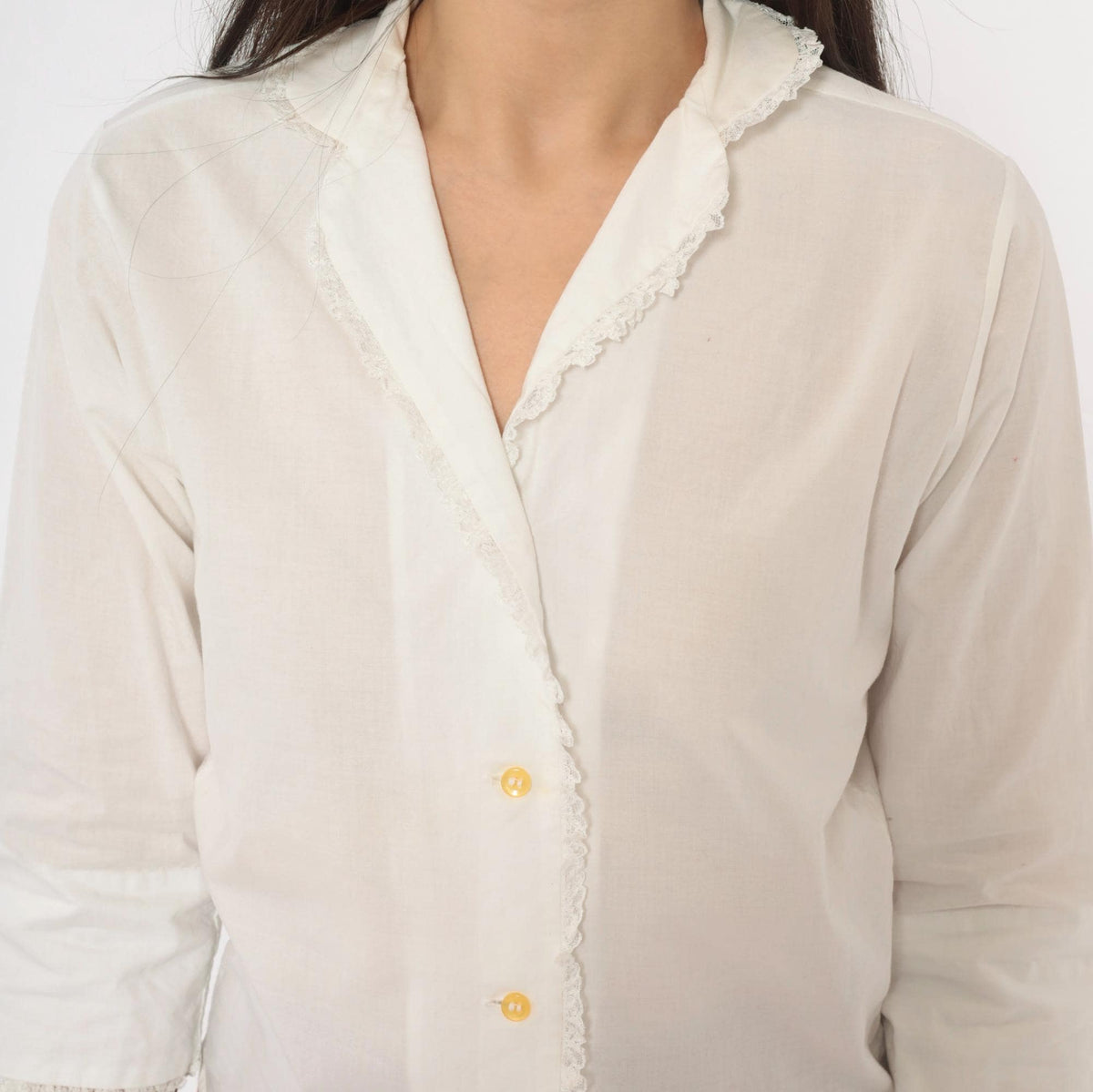 70s Lady Manhattan White Cotton Blouse Lace Trim V Neck Three Quarter Sleeve Extra Small