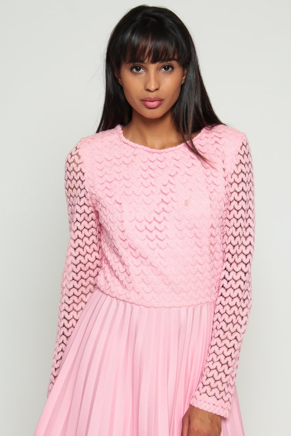 70s Pink Crochet Lace Mini Dress Pleated High Waist Long Sleeve Extra Small