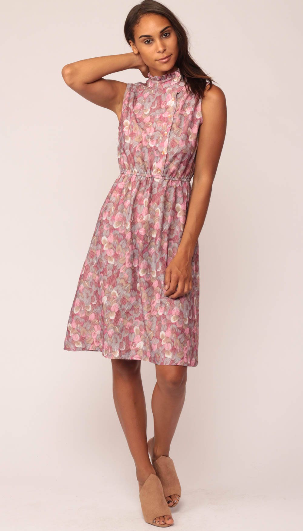70s Pink Feather Print Sleeveless Dress High Waisted Asymmetrical Button Up Small