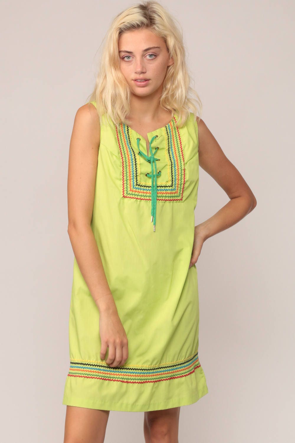 60s Lime Green Shift Mini Dress Lace-Up Corset Neckline Sleeveless Medium