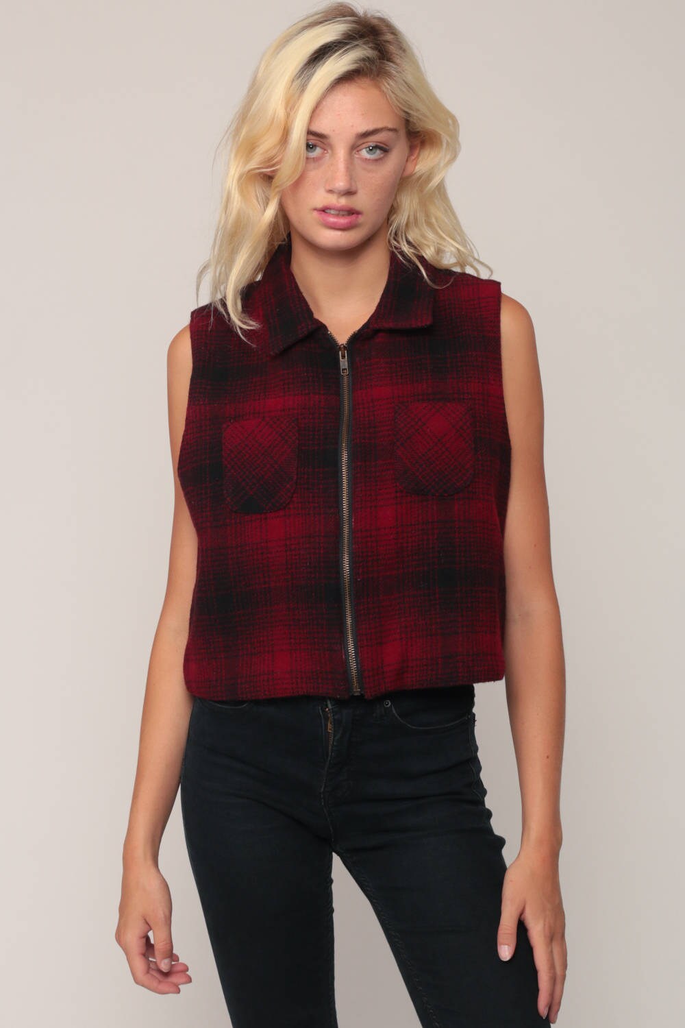 90s Black Red Plaid Wool Vest Zip-Up Sleeveless Medium
