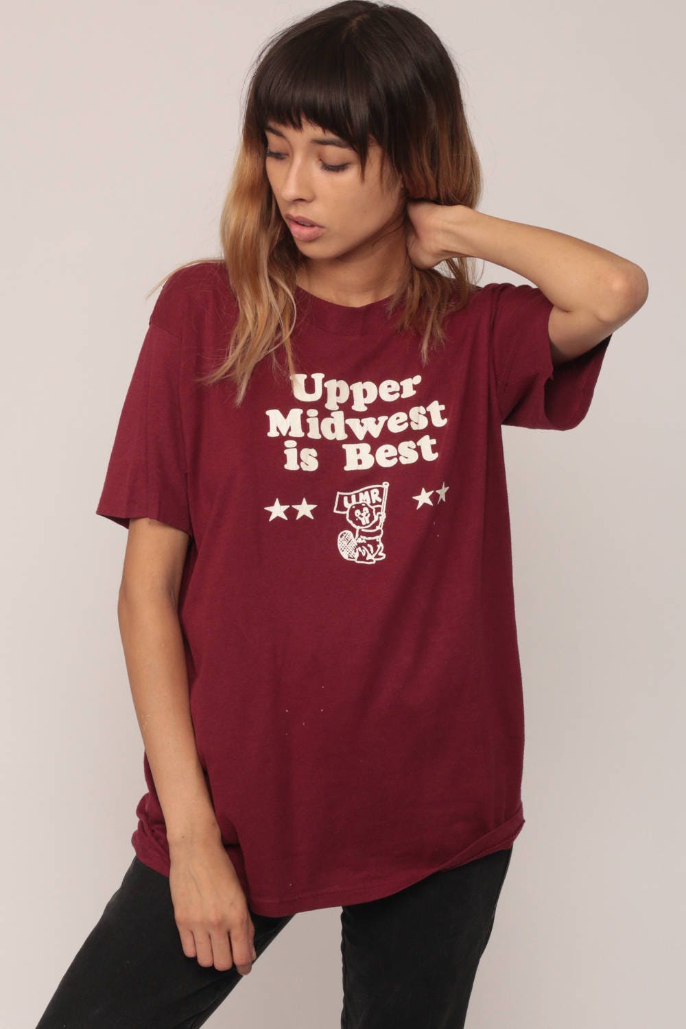90s Upper Midwest Is Best Beaver Graphic T-Shirt Burgundy Large