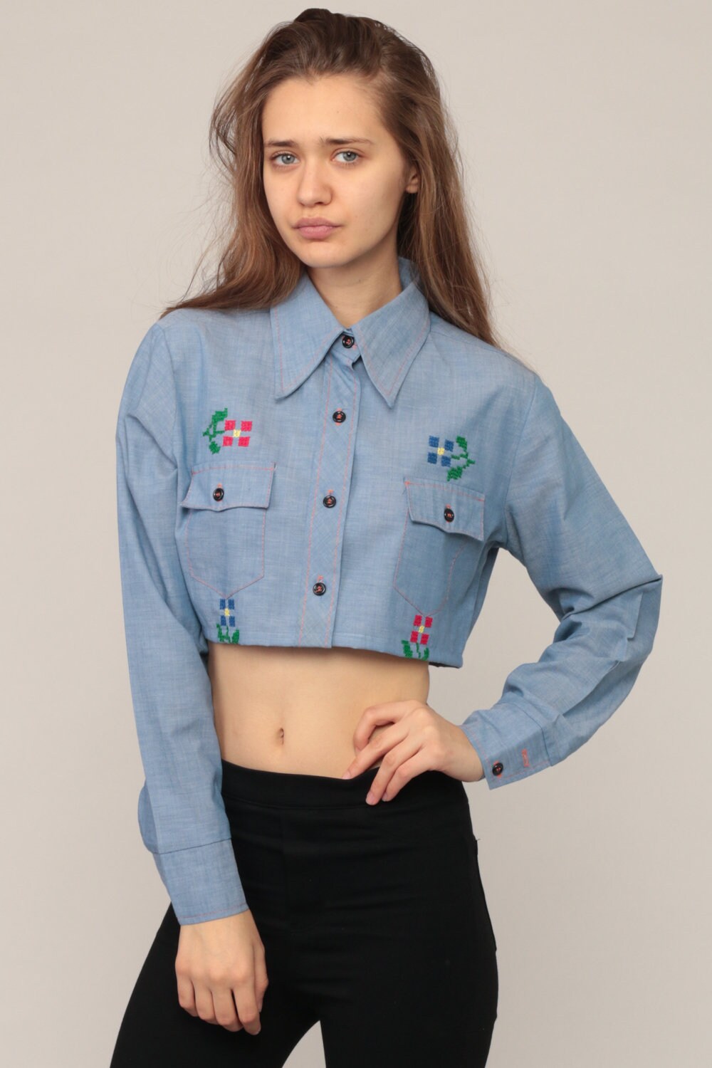 70s Blue Chambray Shirt Floral Embroidered Crop Top Long Sleeve Small