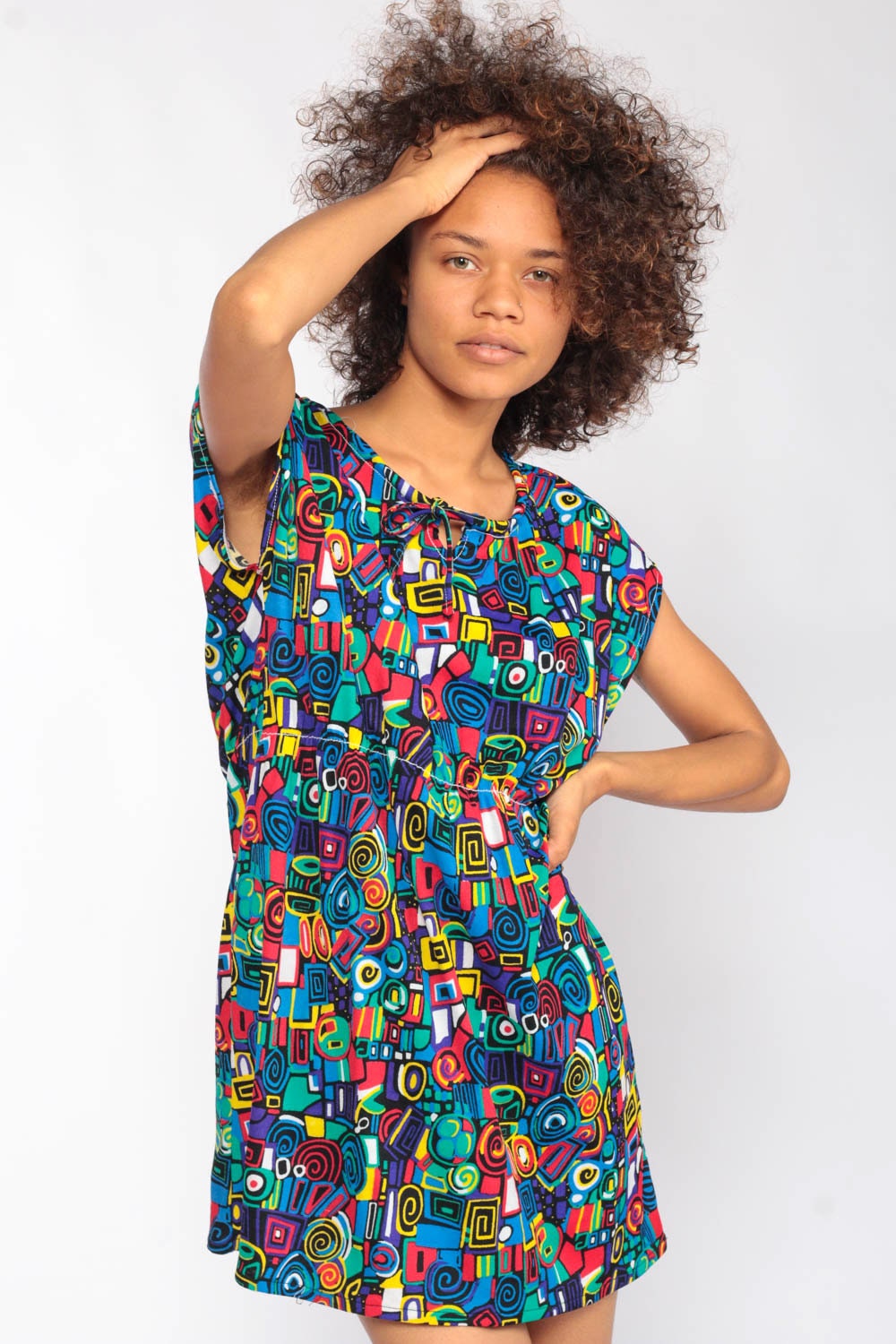 70s Geometric Swirl Mini Dress Keyhole Cap Sleeve High Waist Small Medium