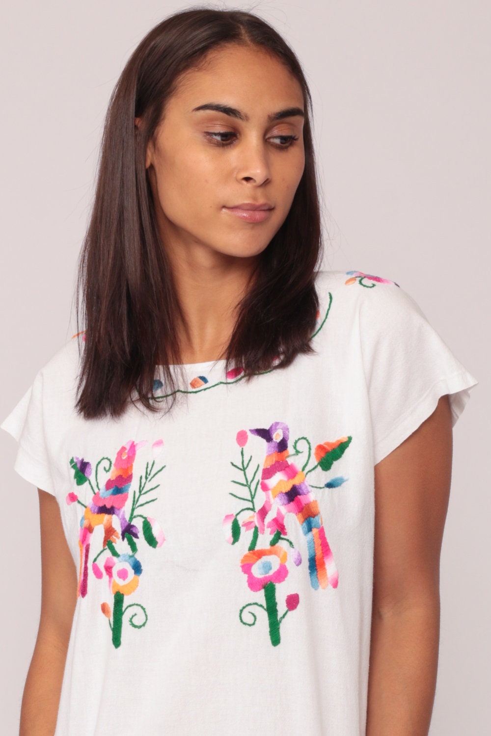 80s Mexican Embroidered Cotton Blouse White Bird Floral Tunic Medium Large