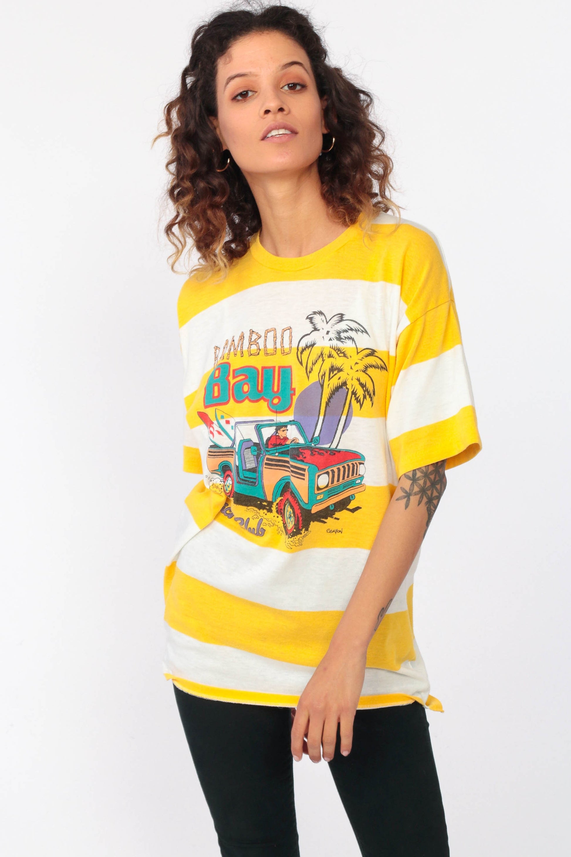 90s Bamboo Bay Surfer Graphic T-Shirt Yellow Striped Small
