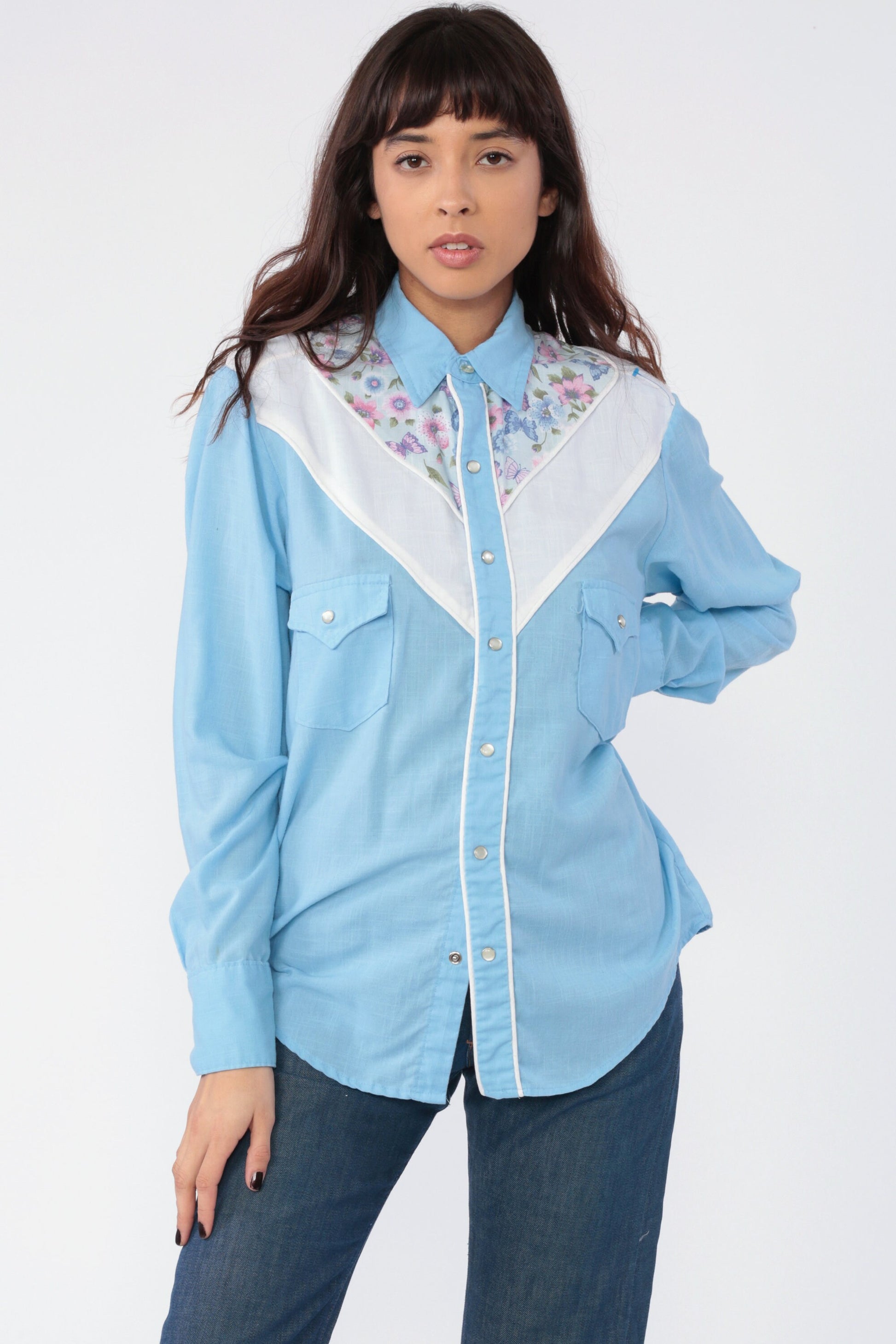 80s Western Butterfly Pearl Snap Blouse Baby Blue Long Sleeve Large