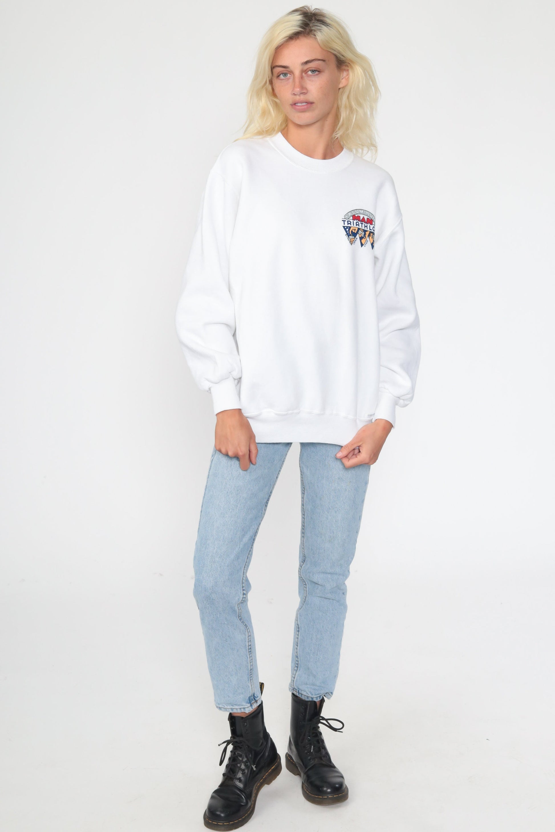 80s Crazy Shirts Cape Cod Drinking Triathlon Graphic Sweatshirt White Medium