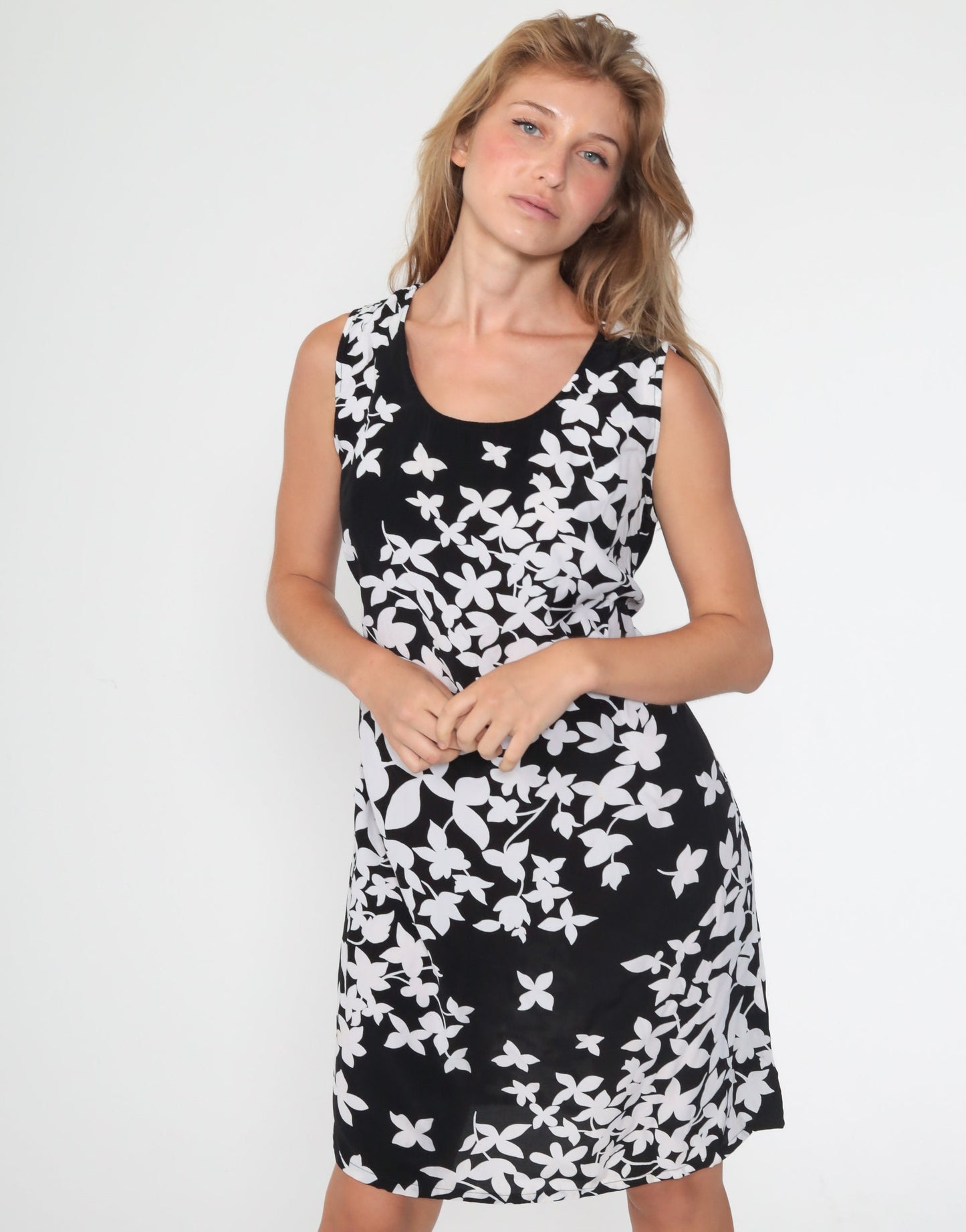 90s Black Floral Rayon Mini Dress Sleeveless Shift with Belt Medium Large