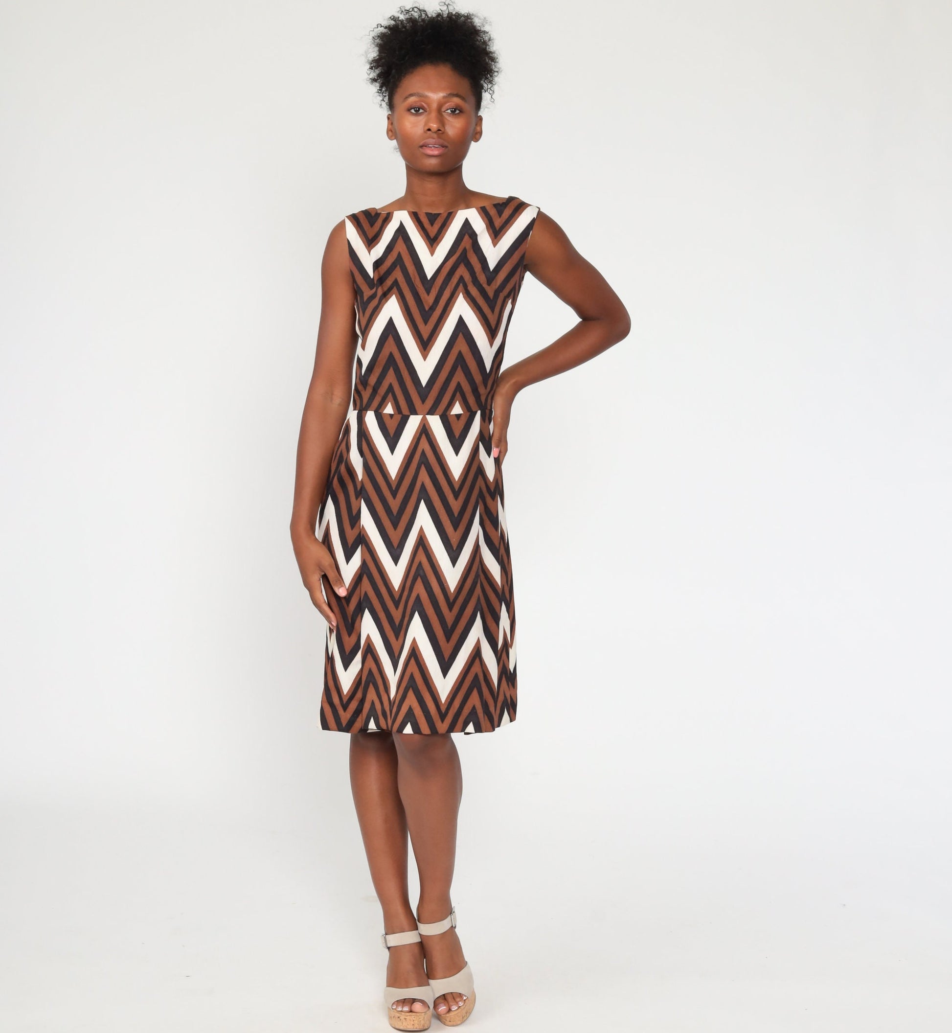 1970s Zigzag Striped Midi Dress Brown Black High Waist Sleeveless Small