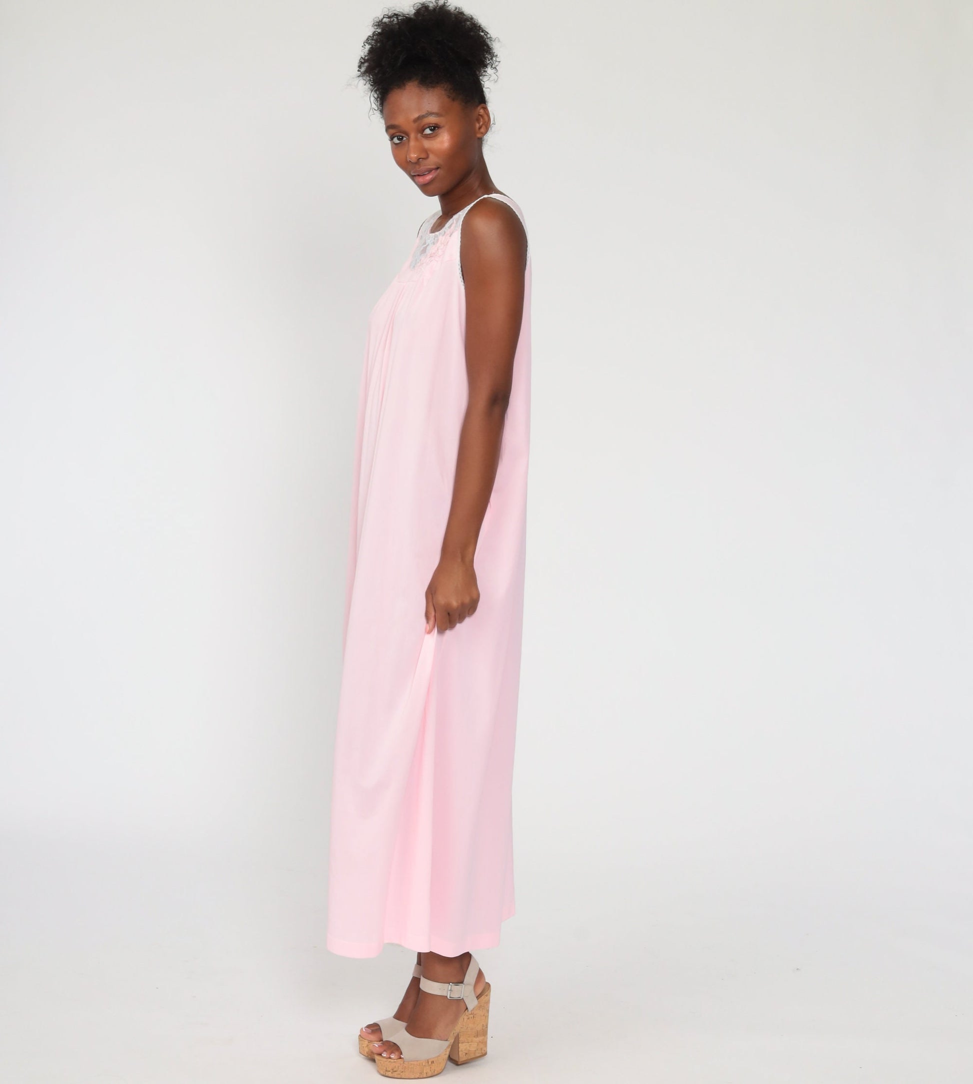 70s Baby Pink Nylon Lace Nightgown Sleeveless Maxi Slip Dress Large