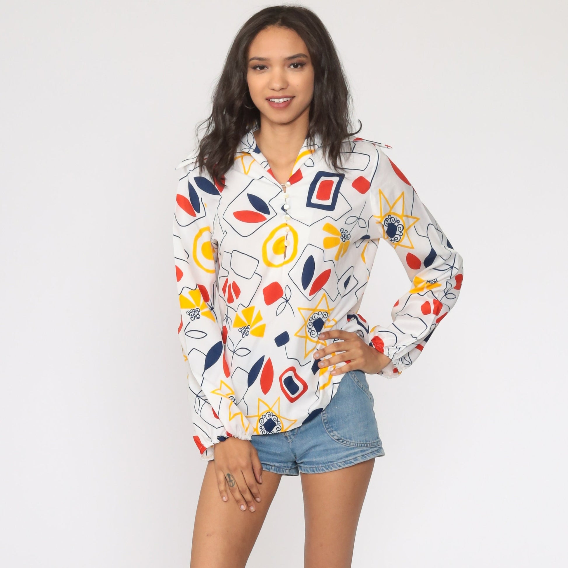 70s Floral Shirt Dagger Collar Button Up Blouse White Geometric Long Sleeve Medium