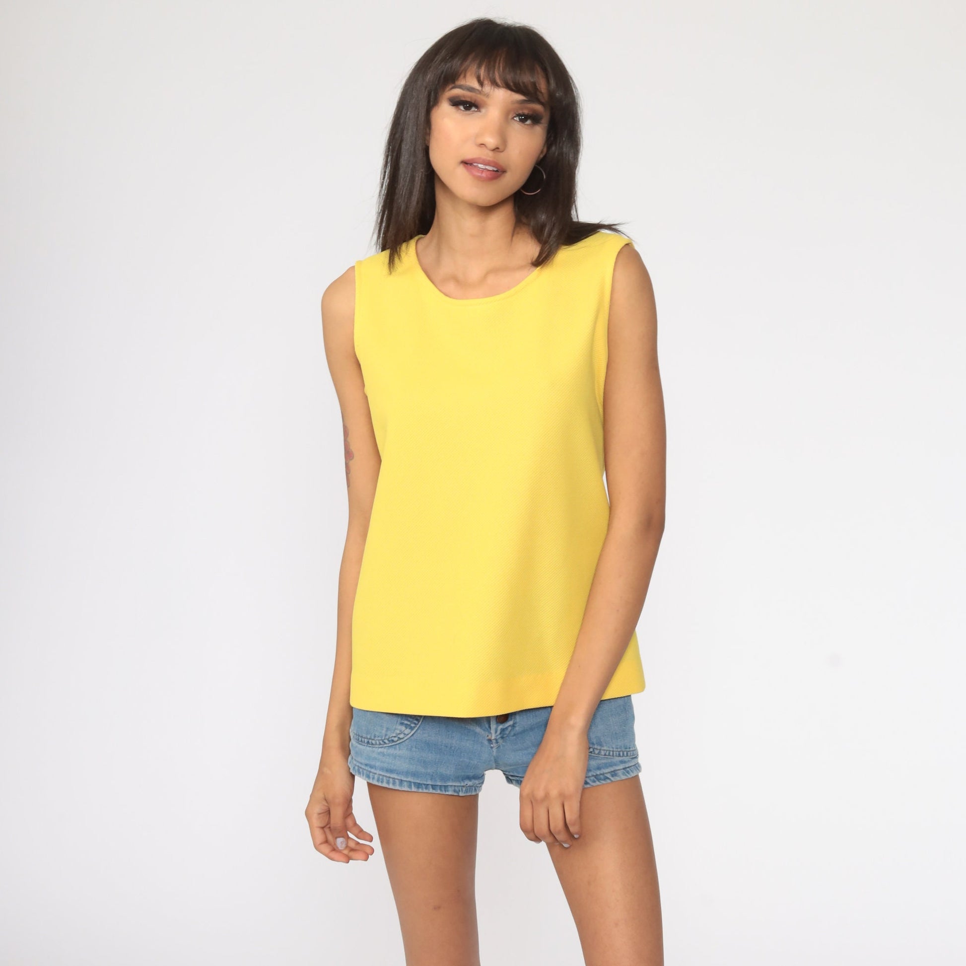 70s Yellow Sleeveless Tank Top Round Neckline Rear Zipper Small