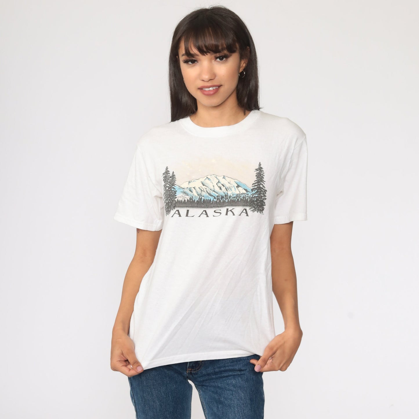 90s Alaska Mountain Graphic T-Shirt White Cotton Tee Extra Small